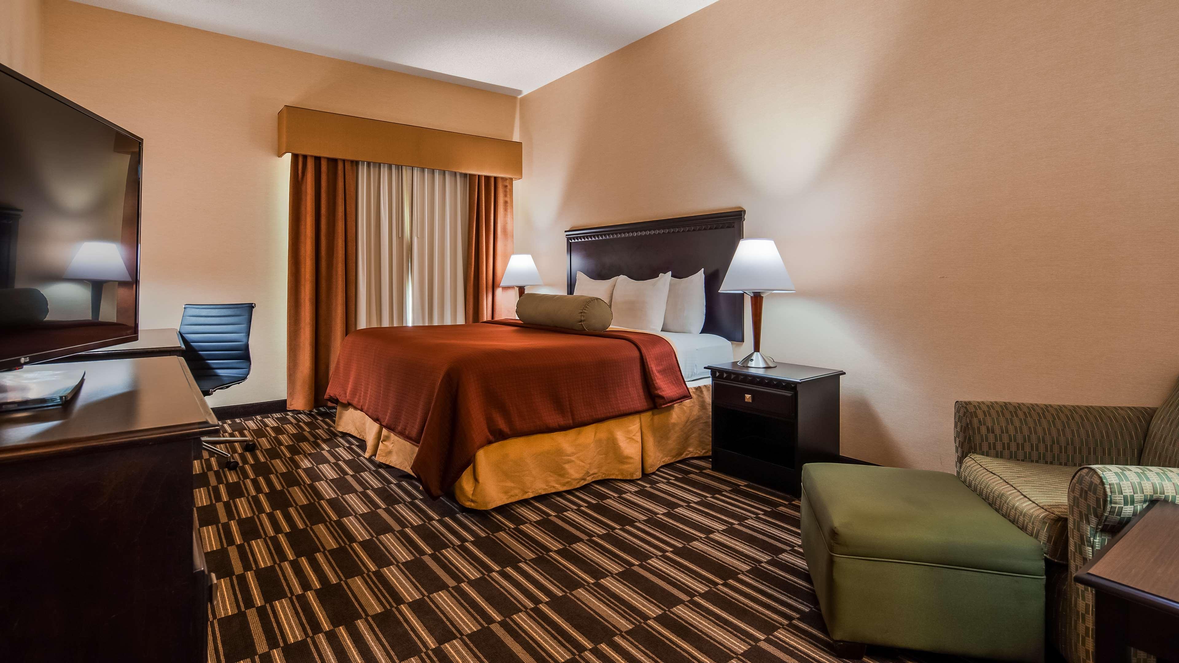 Best Western Plus Victor Inn & Suites Buitenkant foto